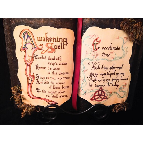 AWAKENING Spell ACCELERATE TIME Spell Book Halloween Spooky Witch Spell Decor - Picture 1 of 9